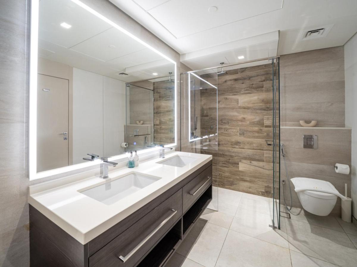 Upgraded Banyan Tree 2 Bed In Jlt *