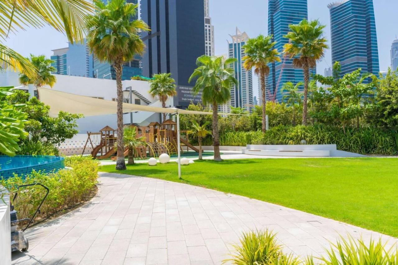 Upgraded Banyan Tree 2 Bed In Jlt * Dubai