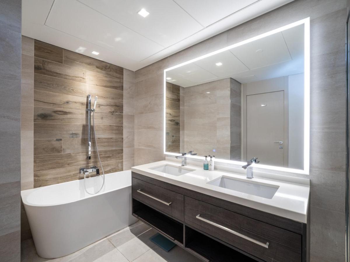 Upgraded Banyan Tree 2 Bed In Jlt